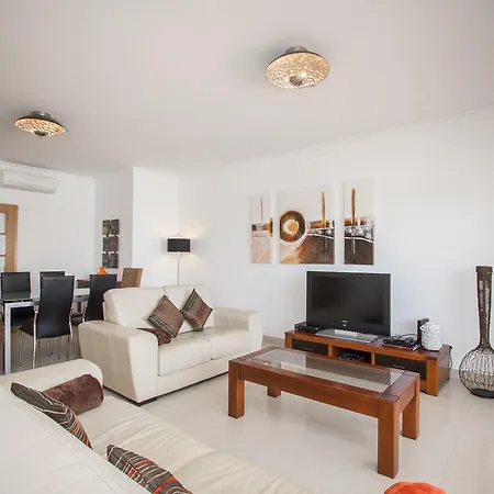 Apartment Capa House *